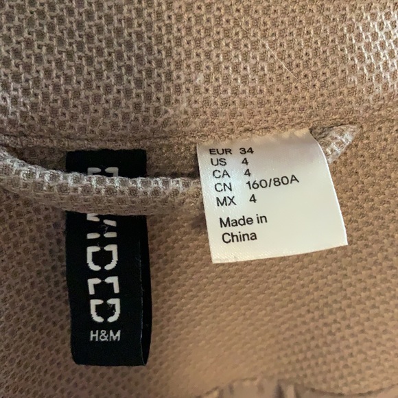 H&M Divided blazer in Gray, Small - Picture 7 of 7